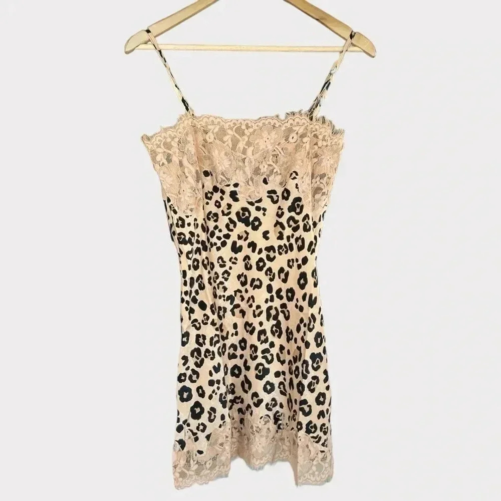 OLIVACEOUS Animal Print Lace Mini Dress Size Small, Medium